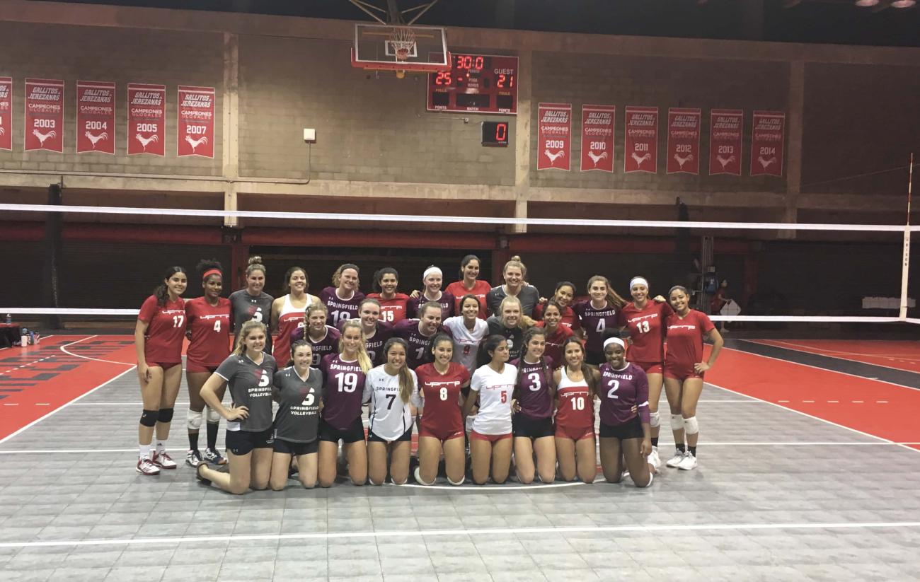 During spring break, the women’s volleyball team traveled to Puerto Rico for a week of competition, community, and connection